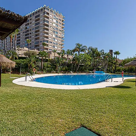 Marvelous Views, Pools, Steps To The Beach! Apartament *
